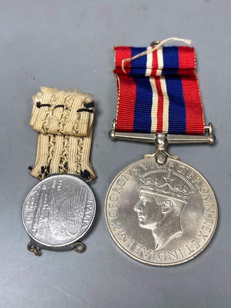 A WWI trio of medals to 304941. R. Brooks, STO. 1. R.N. and an unrelated WW2 medal